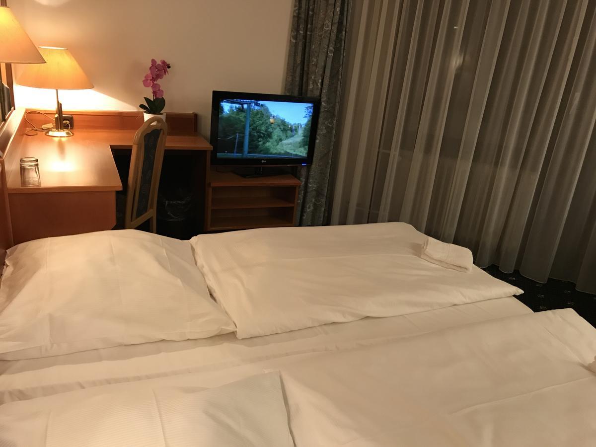 Karaman Group Hotel Bad Nenndorf Exteriér fotografie